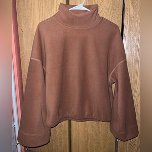 Beyond Yoga Pullover turtleneck sweater